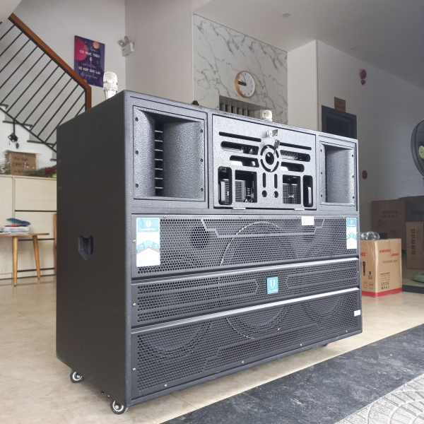 Loa Điện LD4001 Công Suất 4500W